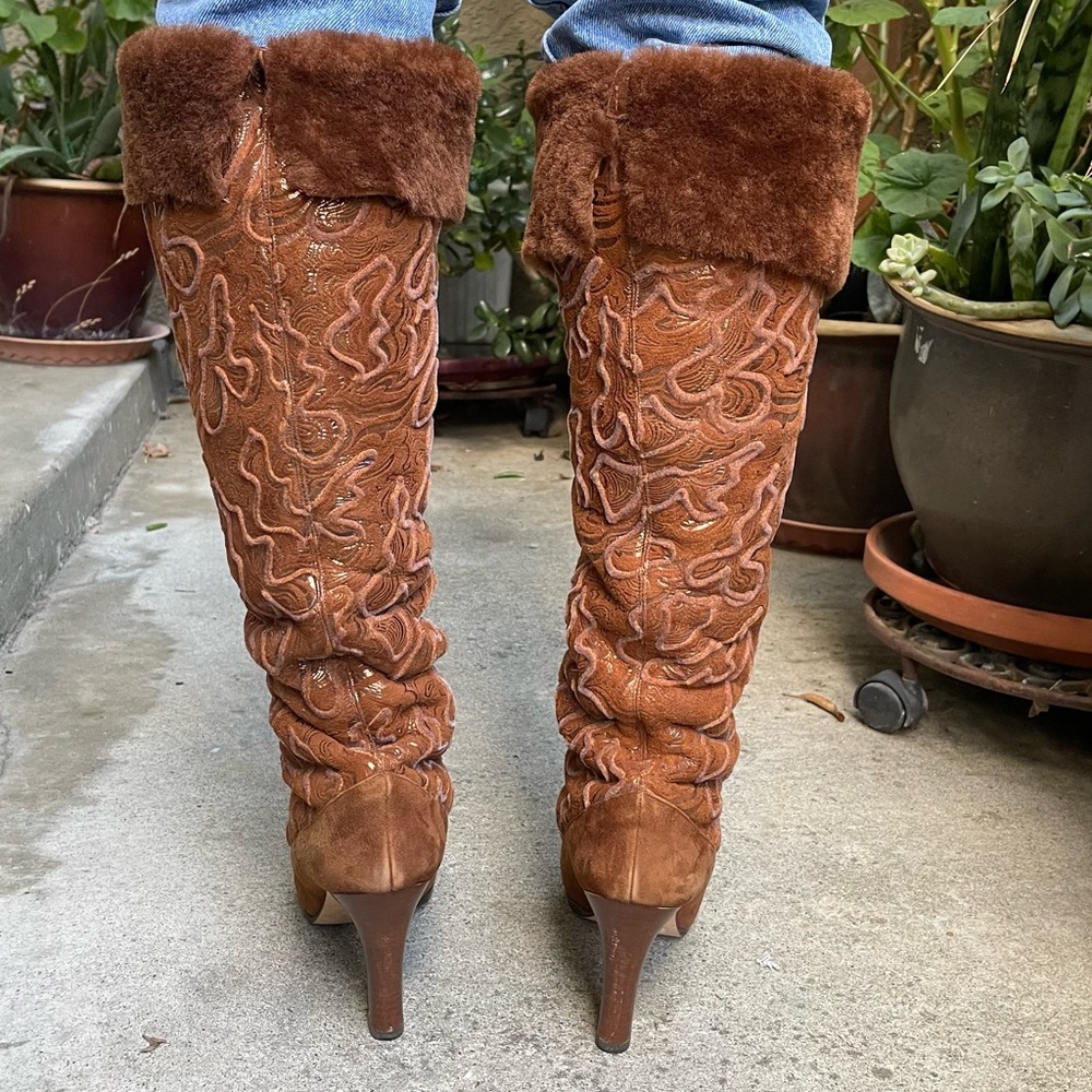 Vintage orange/brown Manolo Blahnik over the knee leather boots in original box - Picture 10 of 17